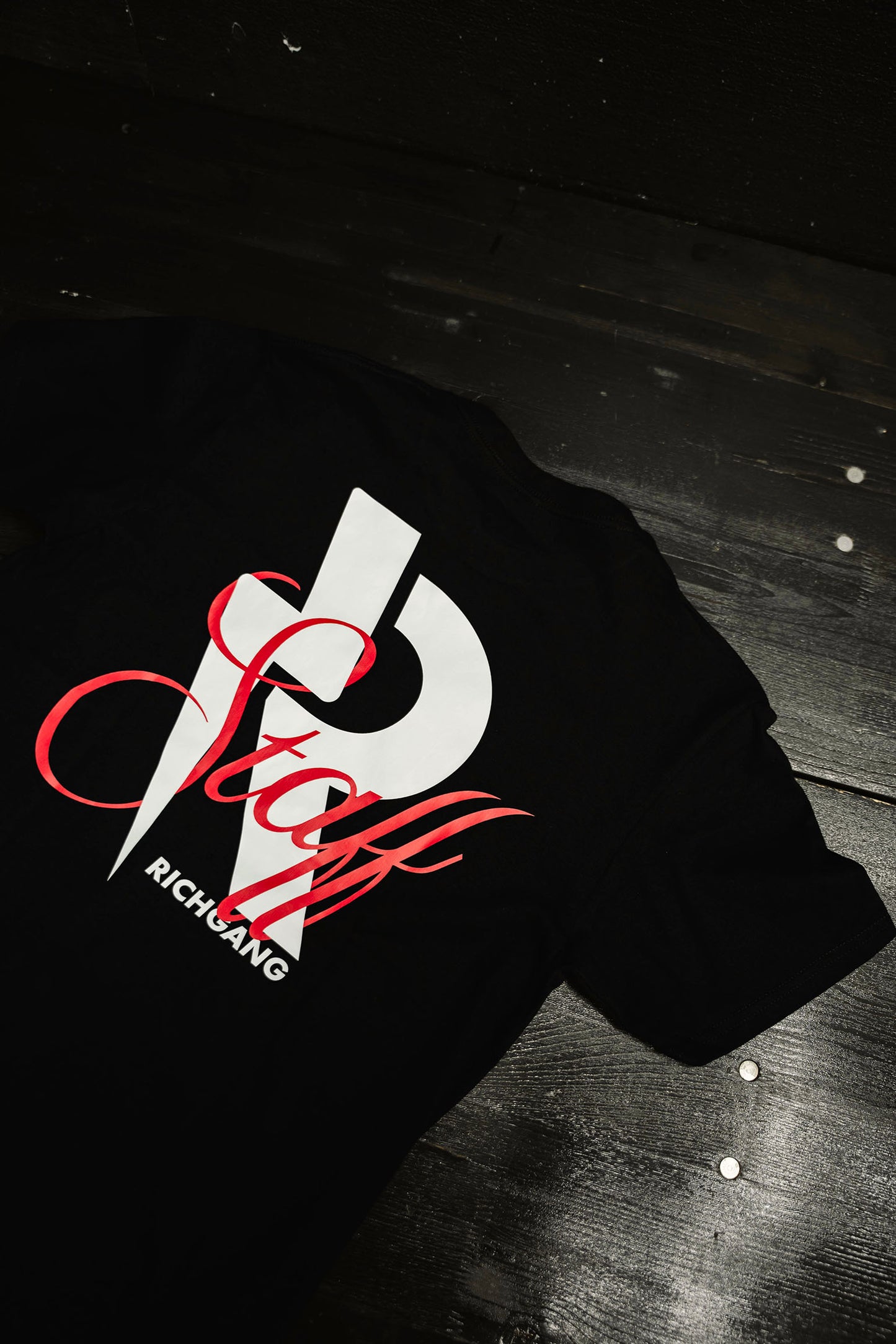 RICH GANG KÖZÖNSÉGTALÁLKOZÓ STAFF T-SHIRT